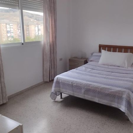 Spacious Room With Private Key And Wifi Granada Exterior foto